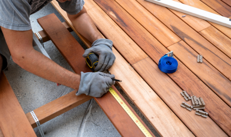 deck construction in Longhorn